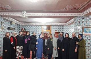 Esenköy’de camilerin bayram temizliği ev hanımlarından