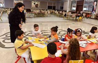 Esenyurt’ta “Okuyan Bir Gelecek” etkinliğiyle...