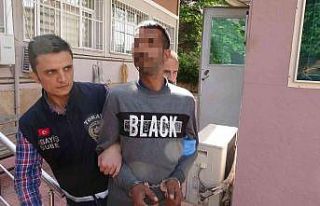 Eşine ve öz kardeşine kurşun yağdırdı