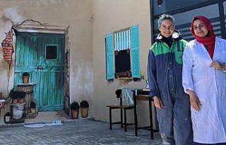 Eski kapılar sanat eserine dönüşüyor