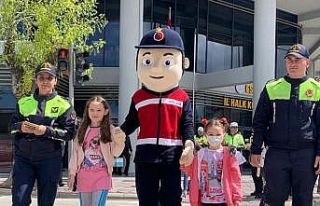 Eskişehir’de ’Yayalar için 5 adımda güvenli...