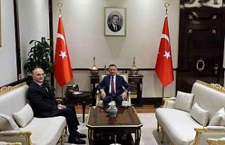 Faruk Özlü, Fuat Oktay ile projeleri görüştü