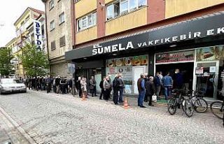 Fırınlarda arife yoğunluğu