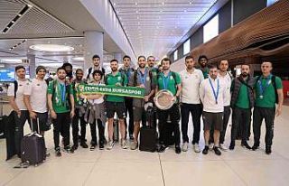 Frutti Extra Bursaspor yurda döndü