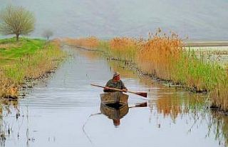 Gavur Gölü’nde kartpostallık görüntüler