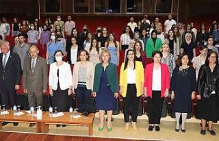 ’’Geçmişten günümüze hemşirelikte değerler’’...