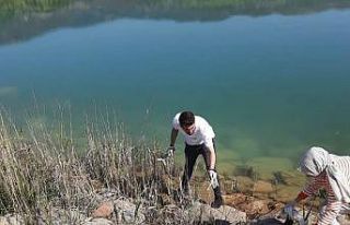 Gediz’de doğa dostu öğrencilerden çevre temizliği