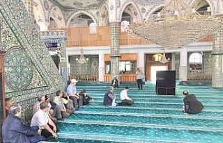 Gediz’de hac eğitim seminerleri başladı