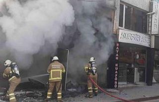 Gelinlik mağazasında yangın çıktı