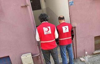 Gemlik Kızılay ramazan ayında ihtiyaç sahiplerinin...