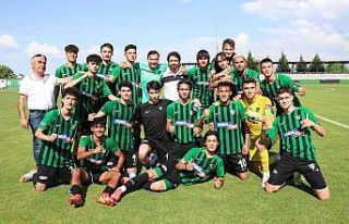 Genç horozlar Erzurumspor’u dörtledi