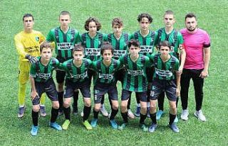 Genç horozlar U14’de Altay’ı dörtledi