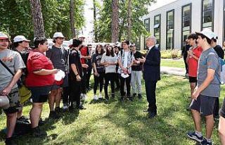 Gençler 3 kilometrelik parkurda 16 hedefe ulaşmak...