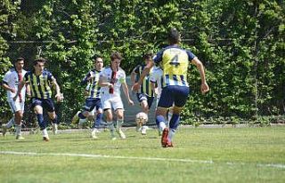 Gençlerdeki derbi Beşiktaş’ın