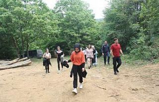 Gençlik haftası doğa yürüyüşüyle başladı