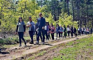 Gençlik merkezi doğa yürüyüşü düzenledi