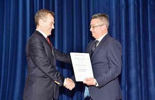 Gençoğlu’na meclis kararıyla “Onursal Vatandaşlık”...