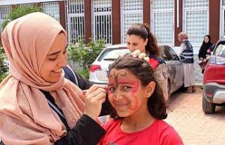 Gönüllü gençlerden içleri ısıtan etkinlik