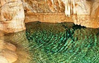 Gümüşkaya Mağarası keşfedilmeyi bekliyor