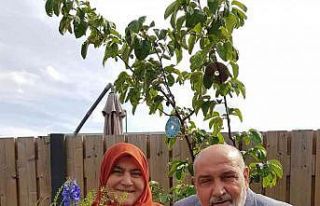 Gurbetçi çiftin evlilik yıl dönümlerini Roermond...