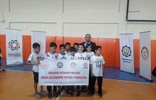 Güründe şehit Ömer Halis Demirin adıyla turnuva...