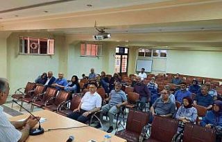 Hacı adaylarına eğitim semineri başladı