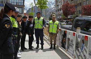 Hakkari’de "Yayalar İçin 5 Adımda Güvenli...