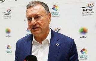 Hatayspor Onursal Başkanı Savaş: "Türk bir...