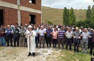 Hisarcık’ta köylüler yağmur duasına çıktı