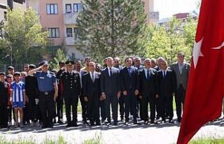 Hizan’da 19 Mayıs Atatürk’ü Anma, Gençlik...