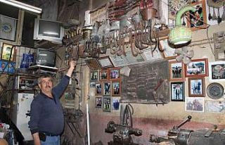 Hobisiyle dükkanını müzeye çevirdi