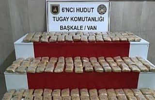 Hudut Kartalları Van sınırında 72 kilo 457 gram...