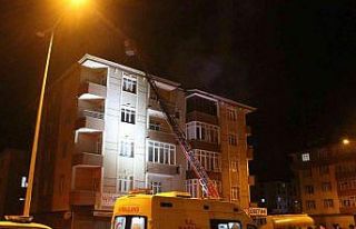 Iğdır’da gecenin karanlığını alevler aydınlattı