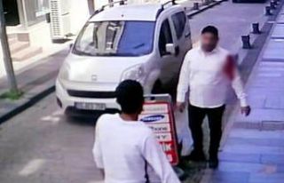 İkinci yabancı gencin makaslı ve taşlı kavgası...