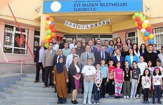 İlkokulda kütüphane açılışı gerçekleşti