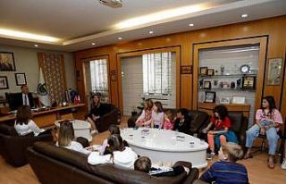 İngiltere’den gelen öğrenciler İnegöl’e hayran...