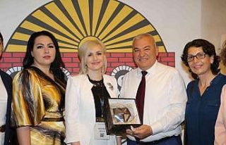 İş dünyasında kadın kongresi başladı