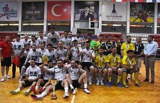 İzmir’de Bosna Hersek rüzgarı