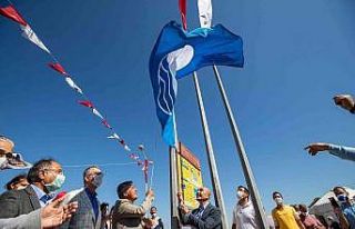 İzmir’e 4 mavi bayrak daha