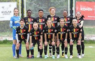 Kadınlar Futbol Süper Ligi: Kayseri Kadın Futbol:...