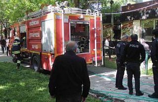 Kafenin mutfağında çıkan yangın büyümeden söndürüldü