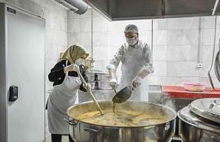 Karacabey sosyal yardımlarda da örnek oluyor