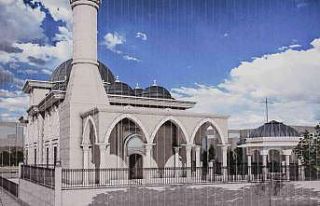 Karacabey Yeniköy Merkez Cami yenileniyor