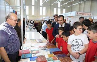 Karaman Belediyesi 2. Kitap Günleri açıldı