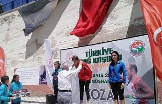 Karslı atlet Topuz Türkiye şampiyonu oldu