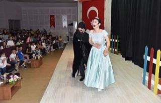 Kartepe’de minikler "Şaşkın Korsan"...