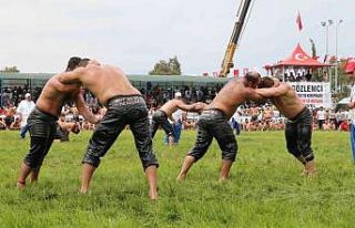 Kaş Belediyesi 1. Yağlı Pehlivan Güreşleri başlıyor