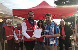 Kaymakam Yapıcı’dan Kızılay’a teşekkür belgesi