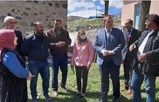 Kaymakam Yılmazer, Erdağı köyünde