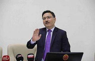 Kayseri’ye tayini çıkan Vali Gökmen Çiçek,...